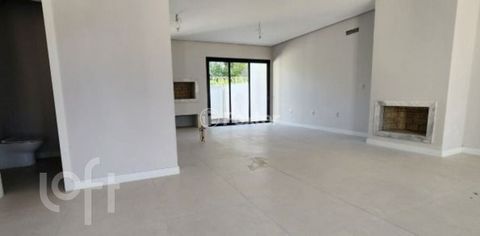 Image 4 - 876192