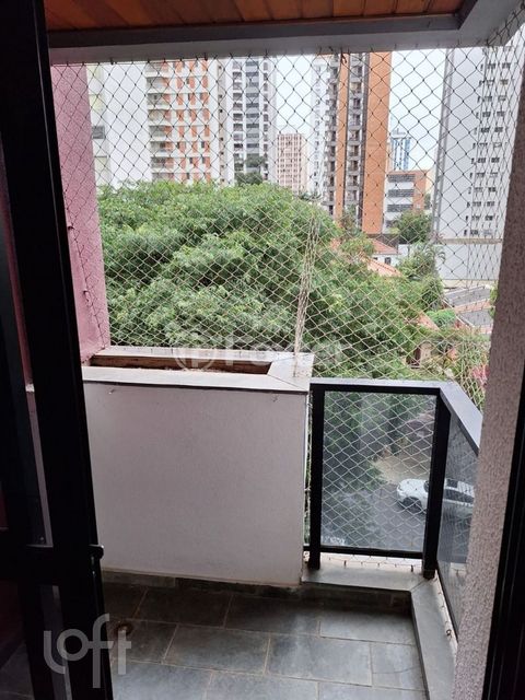 Image 4 - 876208