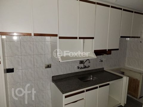 Image 7 - 876208