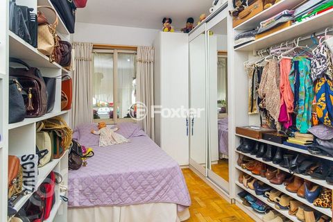 Image 9 - 876223