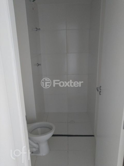 Image 7 - 876225