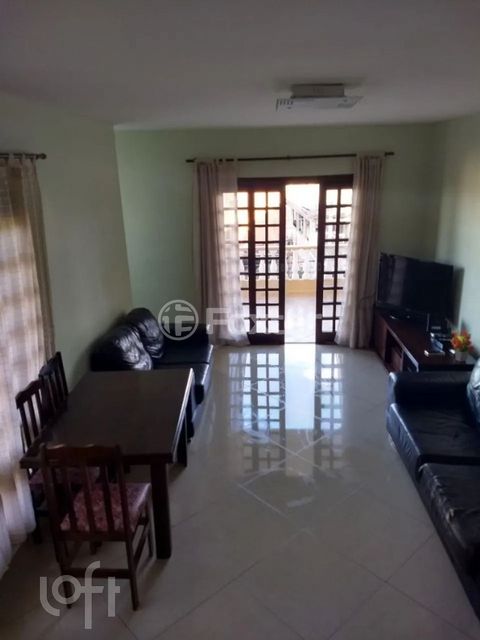 Image 8 - 876255