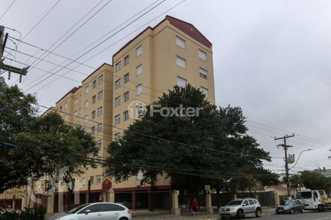 Image 7 - 876290