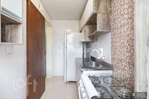 Image 7 - 876307