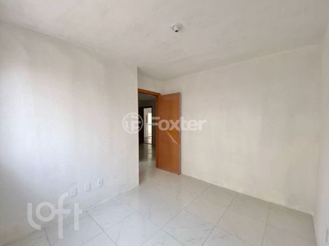 Image 8 - 876310