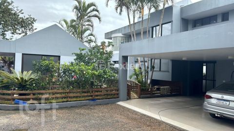 Image 3 - 876342