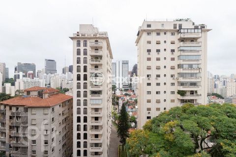 Image 3 - 876351