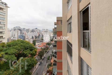 Image 8 - 876351