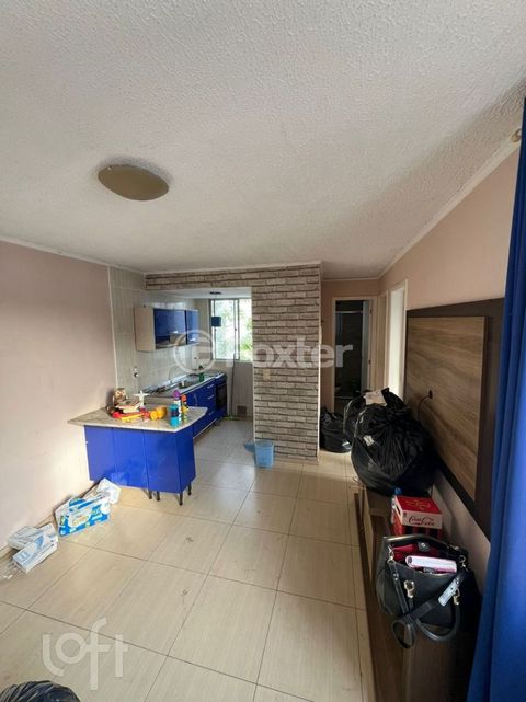 Image 2 - 876353