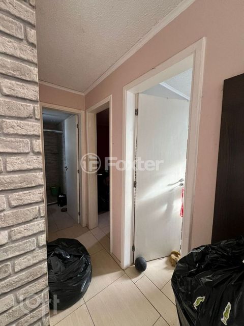 Image 7 - 876353