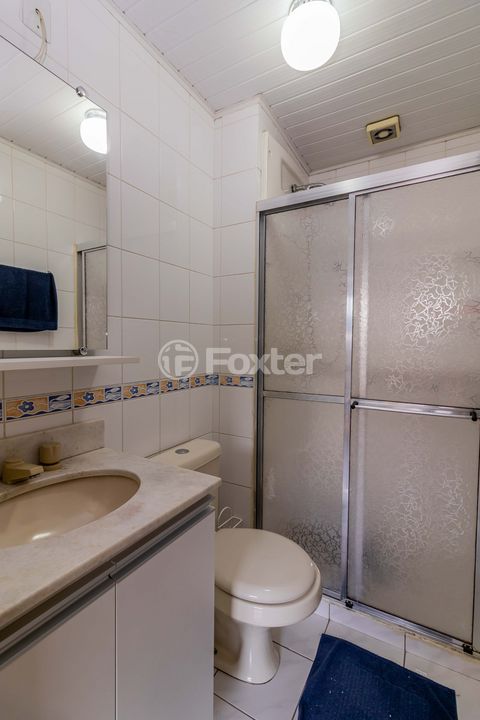 Image 7 - 876360