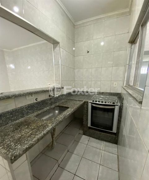 Image 8 - 876365