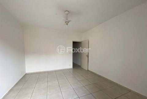 Image 1 - 876365