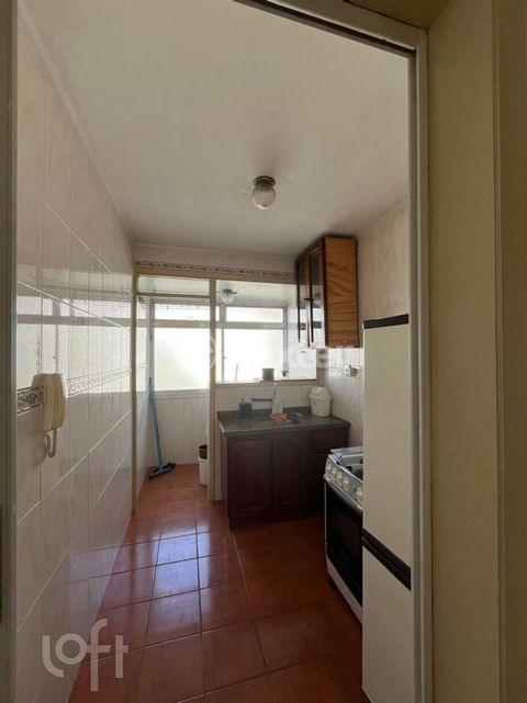 Image 6 - 876373