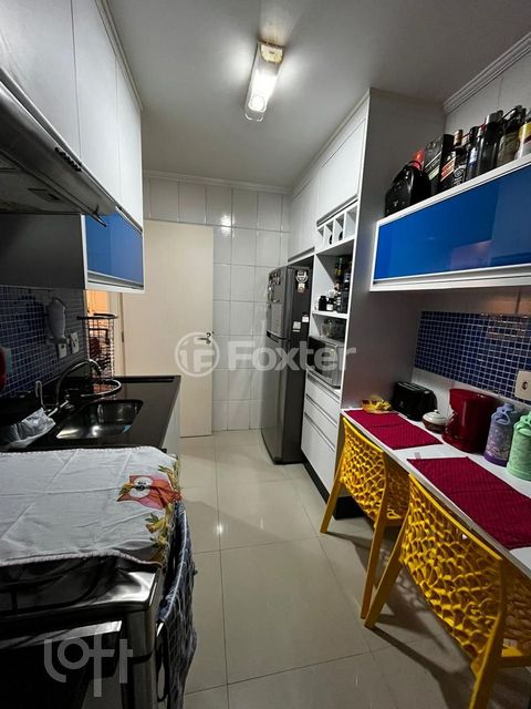Image 1 - 876374
