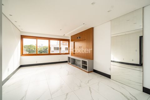 Image 3 - 876382