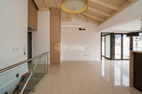 Image 16 - 876382