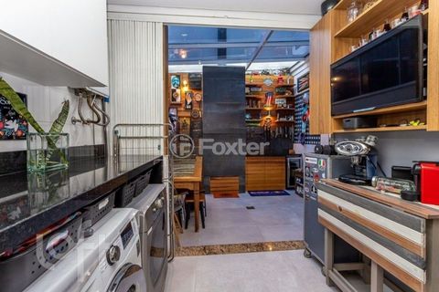 Image 4 - 876388