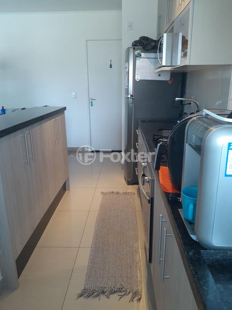 Image 4 - 876397