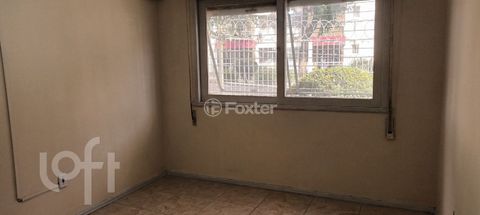 Image 8 - 876406