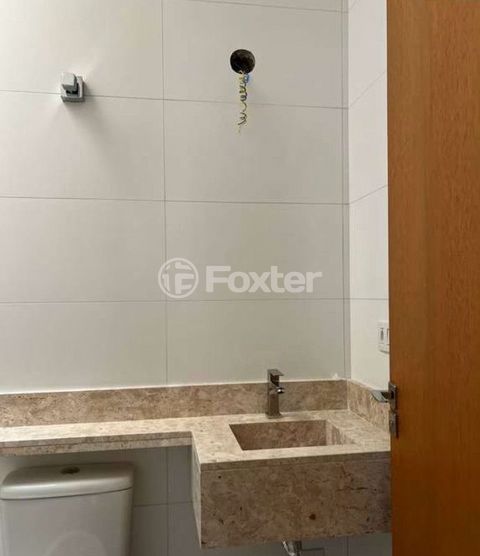 Image 8 - 876416