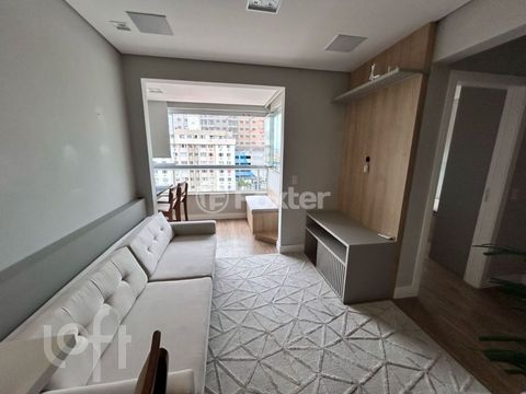 Image 7 - 876439