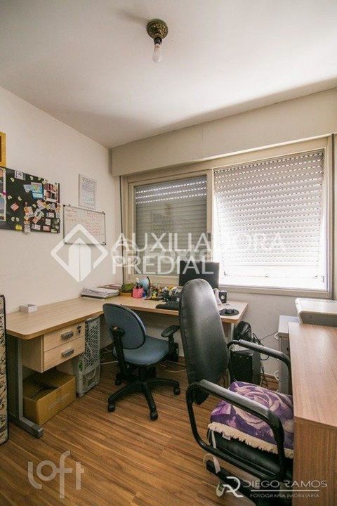 Image 9 - 876461