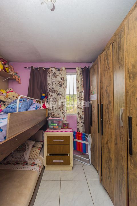 Image 6 - 876462