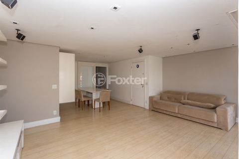Image 10 - 876465