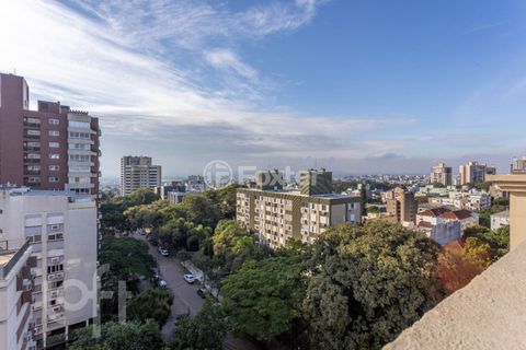 Image 11 - 876473