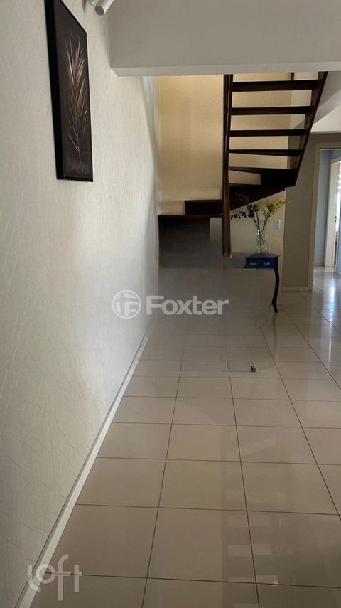 Image 6 - 876473