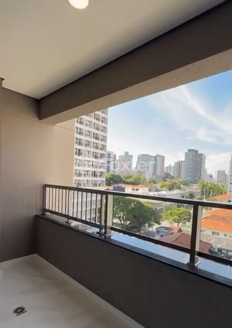 Image 3 - 876475