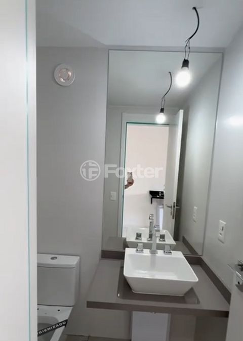 Image 7 - 876475