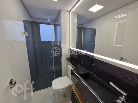 Image 8 - 876479