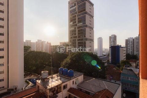 Image 9 - 876517