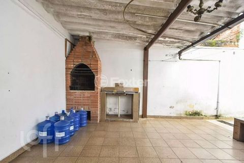 Image 15 - 876535