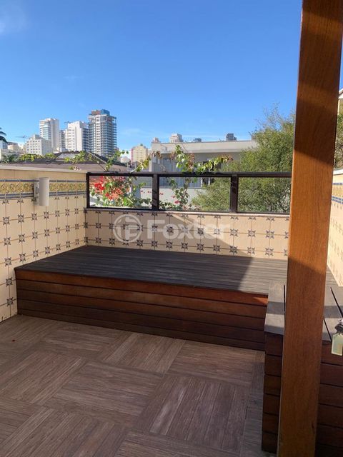 Image 6 - 876541