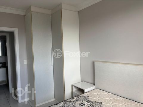Image 7 - 876547