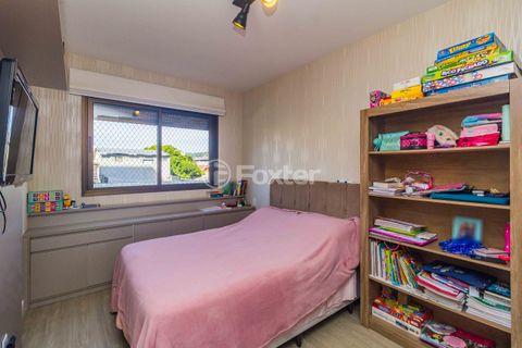 Image 8 - 876551