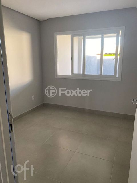 Image 3 - 876552