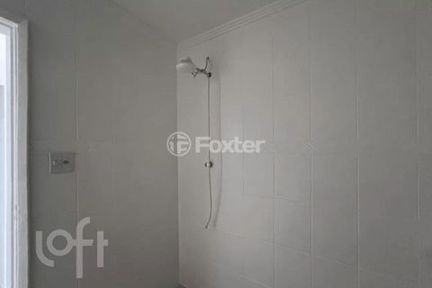 Image 11 - 876553