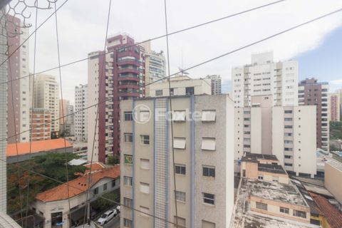 Image 14 - 876565