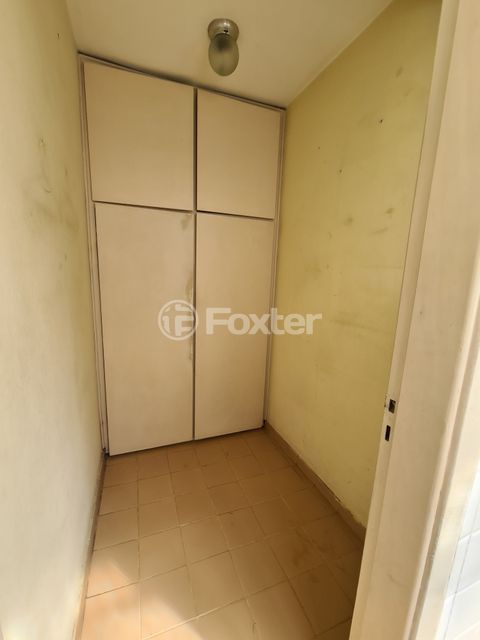 Image 7 - 876565