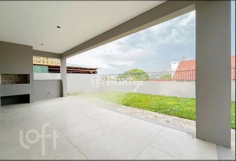 Image 3 - 876572