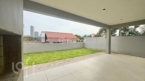Image 15 - 876572