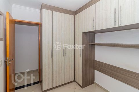 Image 9 - 876577