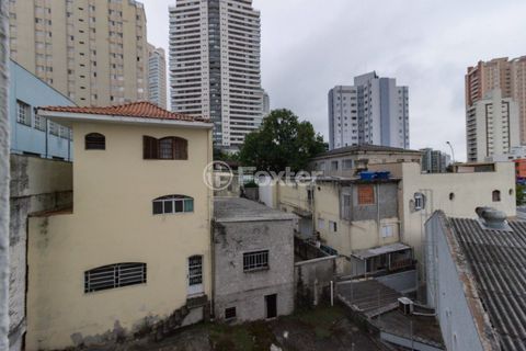 Image 13 - 876594