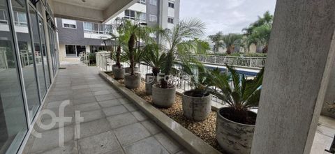 Image 12 - 876599