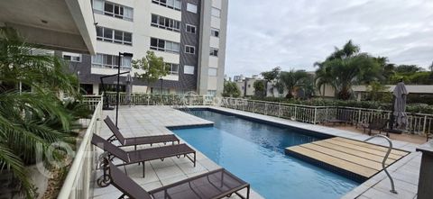 Image 9 - 876599