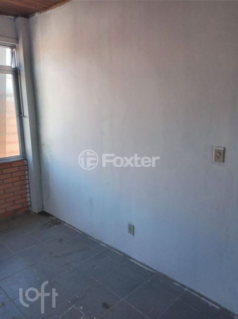 Image 9 - 876606
